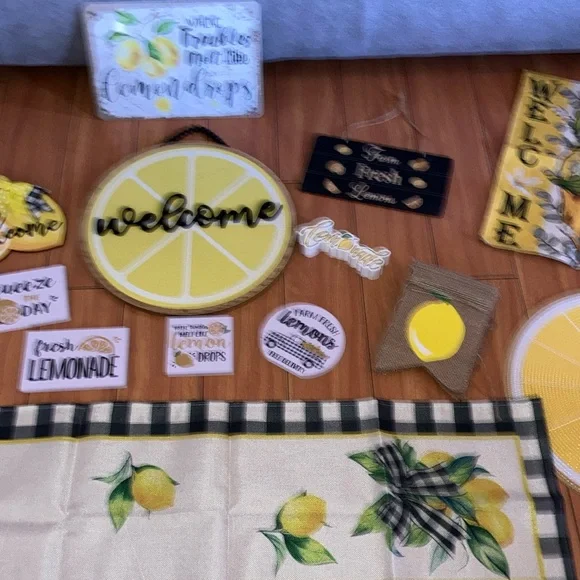 Lemon 🍋 Decorations selling all together
Brand New. Perfect for summer - Picture 3 of 12